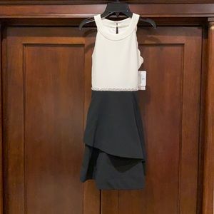 Elegant pretty dress !!